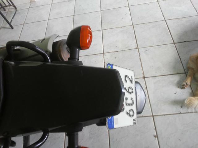 Vendo xtz 125 E muito nova ou troco em carro de preferencia corsa ou celta - Foto 3