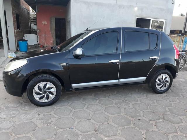 Vendo um carro reno sandeiro 2011 - Foto 4