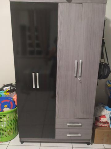 Guarda roupa