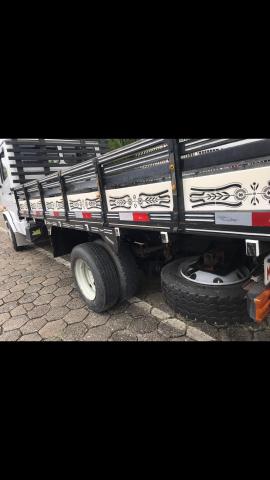 Mercedes-Benz 710 Diesel 2004 "247.000 km" - Foto 4