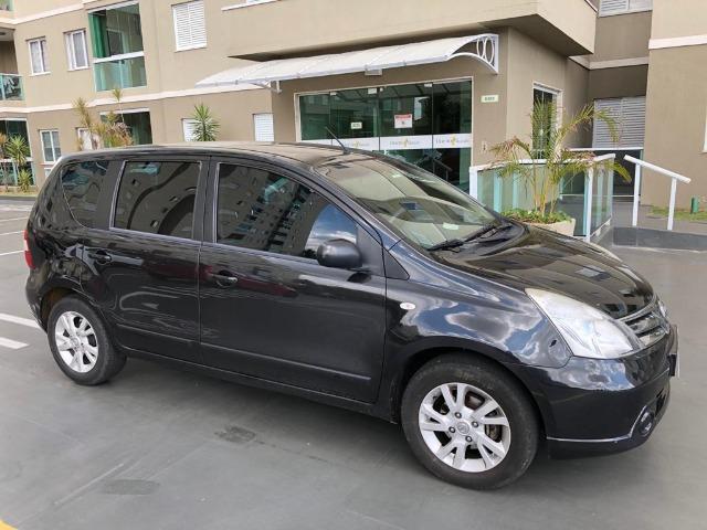 Nissan Livina - Espaçoso, discreto e potente