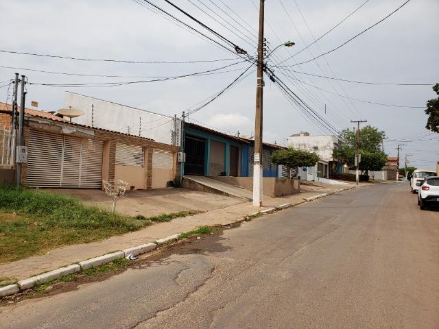 Vendo Linda Casa no Bairro Despraiado, 3 Quartos - Foto 3