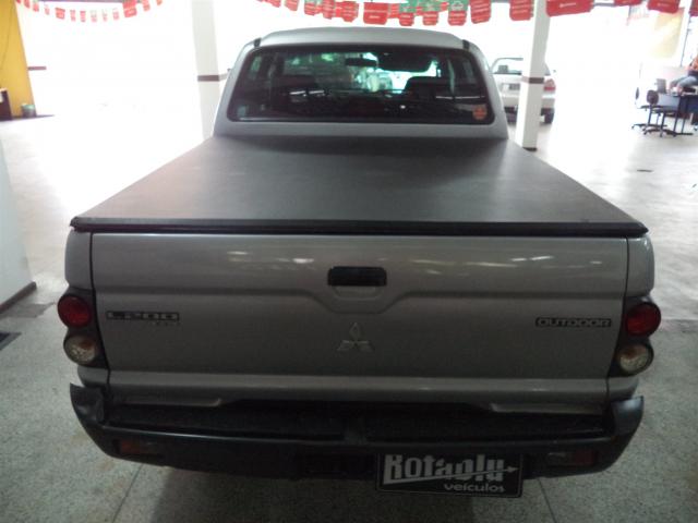 MITSUBISHI L200 OUTDOOR 2010/2010 2.5 HPE 4X4 CD 8V TURBO INTERCOOLER DIESEL 4P MANUAL - Foto 4