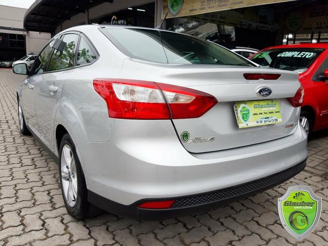 FORD FOCUS SEDAN S 2.0 AUTOMÁTICO COMPLETO 4P FLEX 2015 65000km - Foto 4