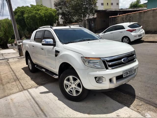 Vendo Ford Ranger Limited 3.2 5 cilindros 200 CV