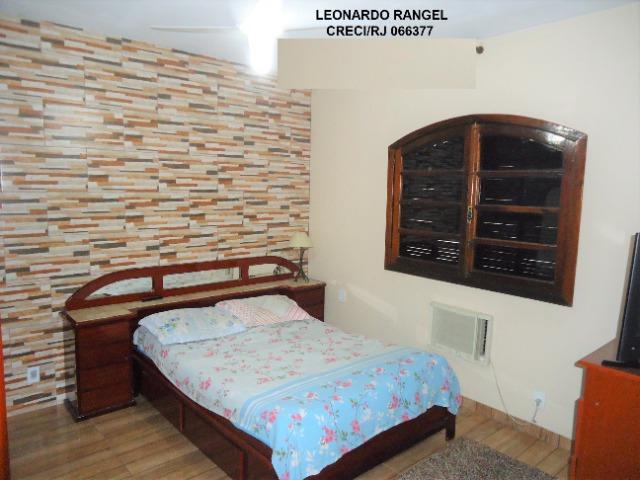 Casa Triplex Colonial linda, recém reformada. Centro do Vilar dos Teles - Foto 8