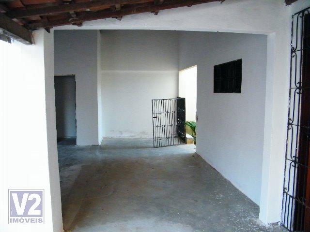 Casa proximo ao Castelao, 4 quartos, vendo , financio - Foto 5