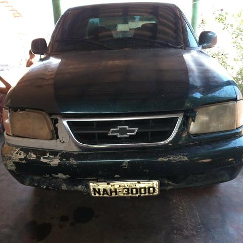 Vende ou troca em carro fechado uma s10 motor Max - Foto 2
