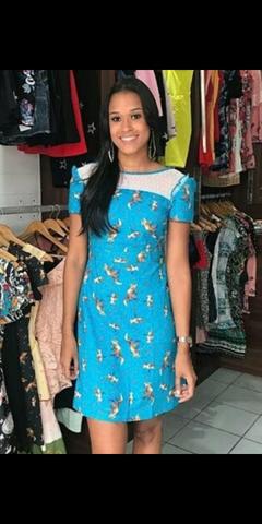 Vestido azul com tule kitson