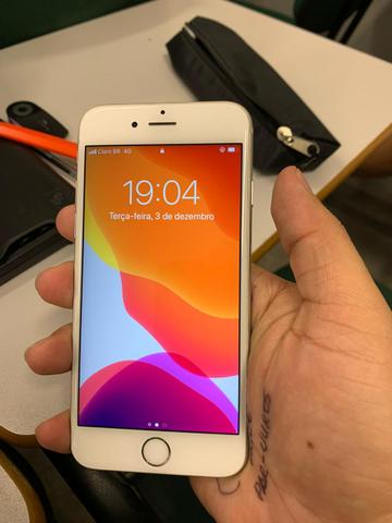 IPhone 6s 16GB (Prata)