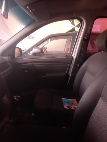 Renault Logan - Foto 5
