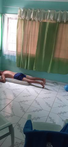 Vendo uma casa em Itapuã primeiro andar 2/4 sala ,cozinha e banheiro e área de serviço - Foto 9