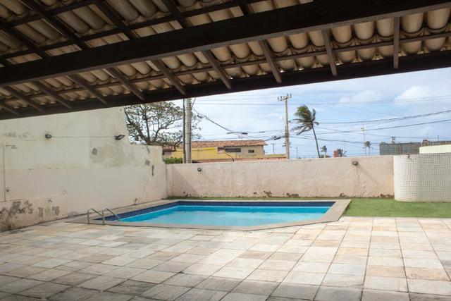 Casa em Jaguaribe | Nascente | 4 quartos sendo 1 suíte | 300 metros da praia - Foto 2