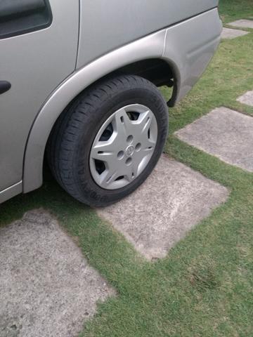 Corsa clássico 2005 - Foto 5
