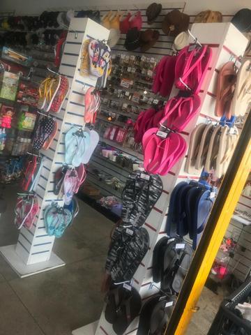 Vendo loja montada com otima clientela - Foto 4
