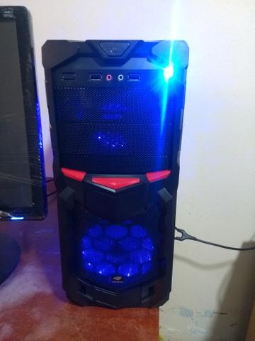 PC gamer i7 FORTNITE monitor full HD