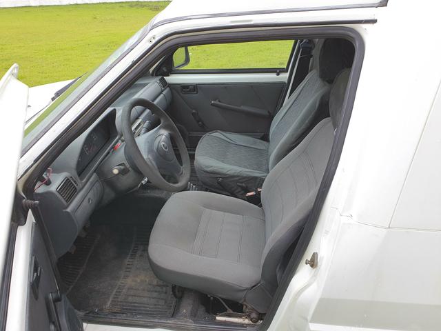 Fiorino Furgão 2006 com kit GNV - Foto 8