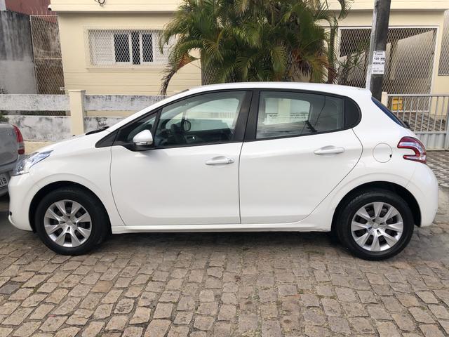 V/T Peugeot 208 Active Pack 8v 1.5 2014 de particular, única dona - Foto 10