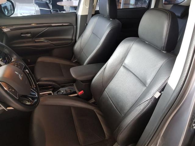 MITSUBISHI OUTLANDER 2.0 COMFORT 7 LUGARES AUT - Foto 18