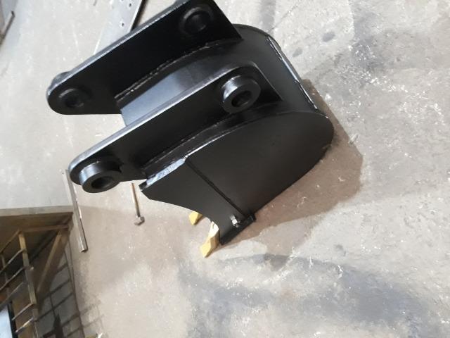 Concha retroescavadeira JCB 30cm boca - Foto 4