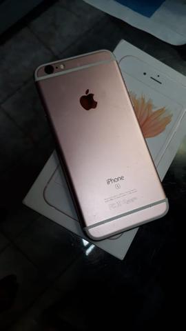 Vendo iPhone 6s 32g semi novo qualquer coisa chame no zap * pode ligar tbm
