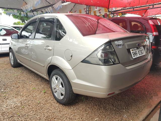 Fiesta sedan 1.6 flex ano 14