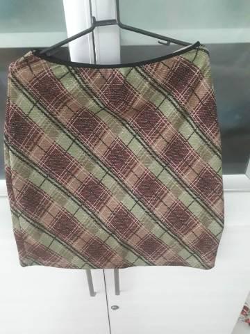 Conjunto de blusa e saia - Foto 3