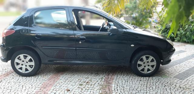 Peugeot Presence 206 1.4 Completão 2006