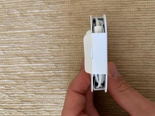 EarPods com conector Lightning - Foto 3