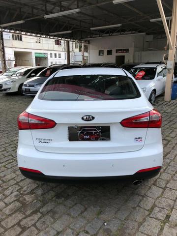 Kia Motors Cerato 1.6 Completo + GNV 5Geração 2015 - Foto 7