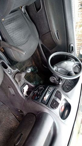 Abaixo da Fipe! Peugeot 206 1.0 sensation - Foto 3