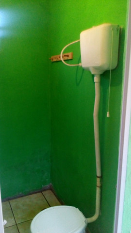 Alugo pequena casa - Ideal para uma pessoa - Foto 10