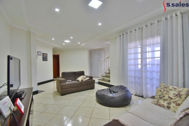 Linda Casa!! Imóvell com 4 Quartos sendo 3 Suítes 1.000m² Imóvel em Destaque!! - Foto 7