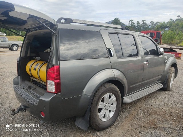 Sucata Nissan Pathfinder 4.0 V6 Gasolina 2005