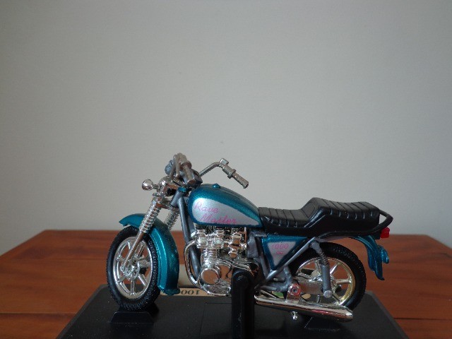 Kawasaki Rave Master 1000CC - Foto 5