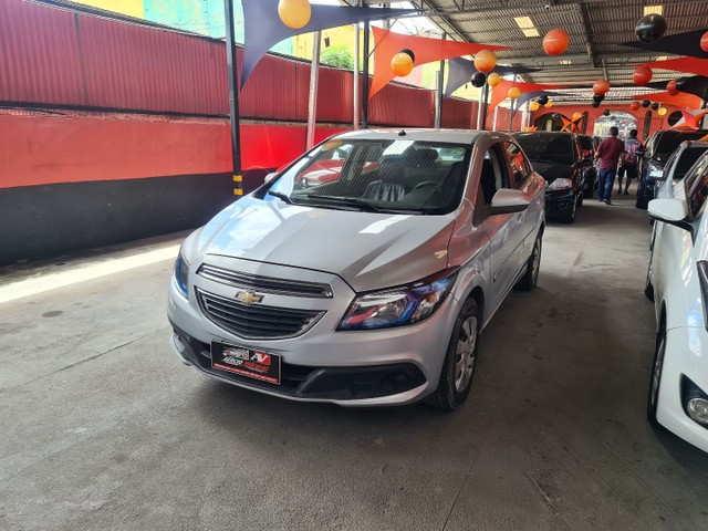 PRISMA 2013 1.4 LT 1 MIL DE ENTRADA AÉRCIO VEÍCULOS NGD