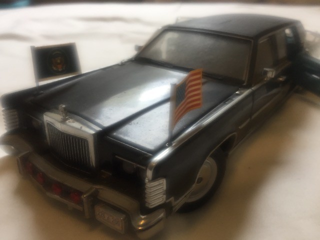 Miniatura Limousine Reagan 1:24