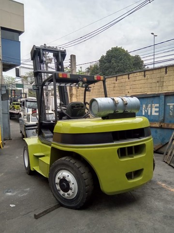 Empilhadeira GLP Clark, capaciade 7.000Kg, modelo C70L - Foto 3