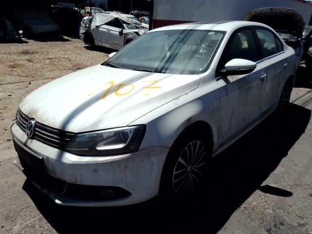 Sucata Jetta 2.0 T 2014 Para Retirada De Peças