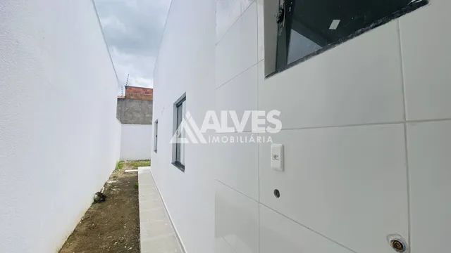 CASA COM 3 QUARTOS SENDO 1 SUÍTE NA REGIÃO DA AV. FRAGA MAIA