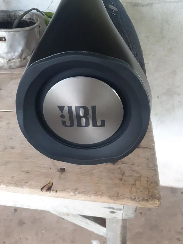 JBL BOMBOX 1