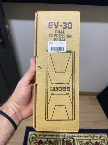 Pedal de expressão Boss Ev-30