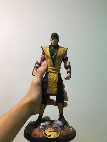 Boneco Scorpion Mortal Kombat em Resina 30 cm