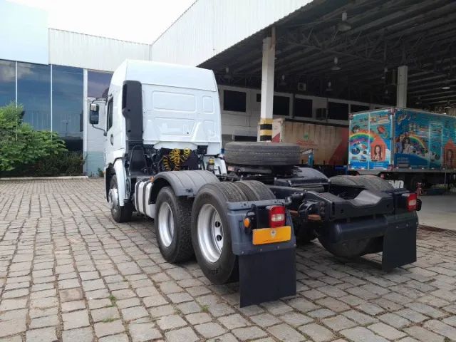 Caminhão Volkswagen - Constellation 25.420 6X2 - 2022 - Foto 6