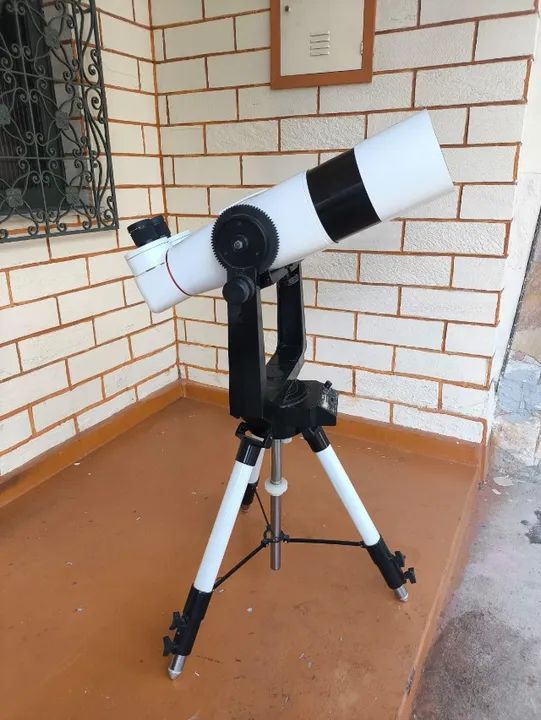Binóculo telescópio gigante lente 150mm diâmetro 28x, 44x, 88x de aumento - Foto 2