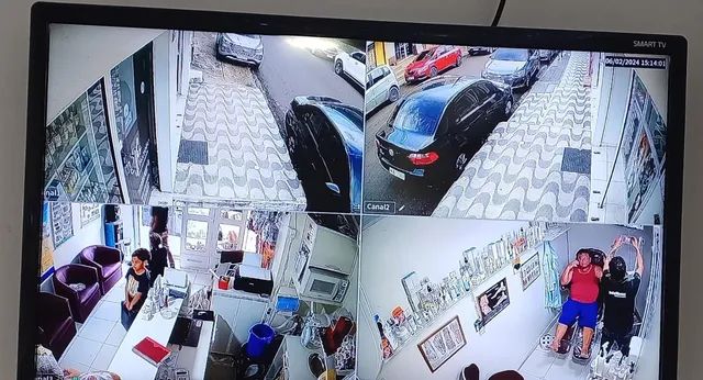 Câmeras de segurança completo com gravador cabeado Intelbras 