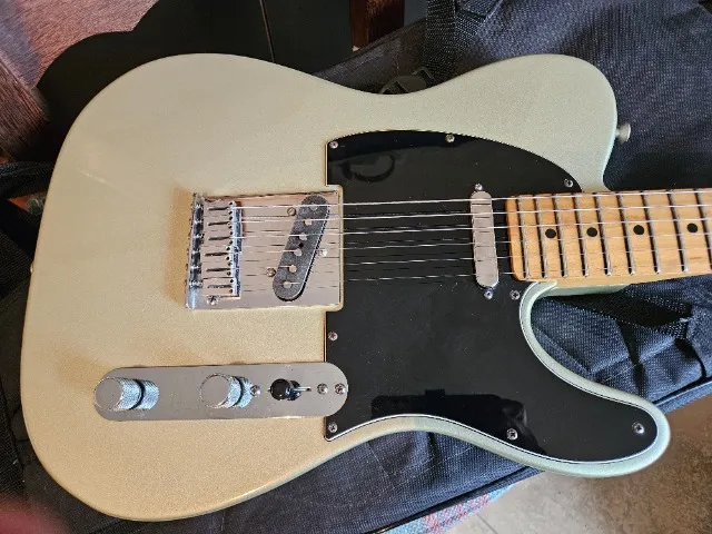 Guitarra Fender Telecaster American Standard 98