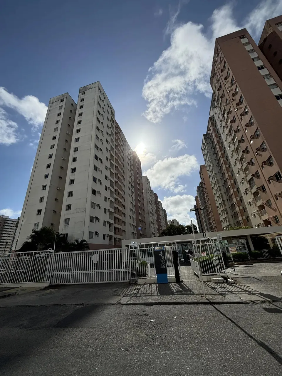 Apartamento para alugar no condomínio Spazio Acqua, Bairro Luzia
