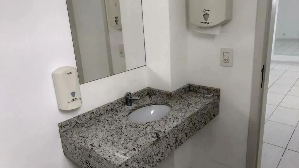 SALA no CENTRO com 0 quartos para LOCAÇÃO, 35 m² - Foto 5