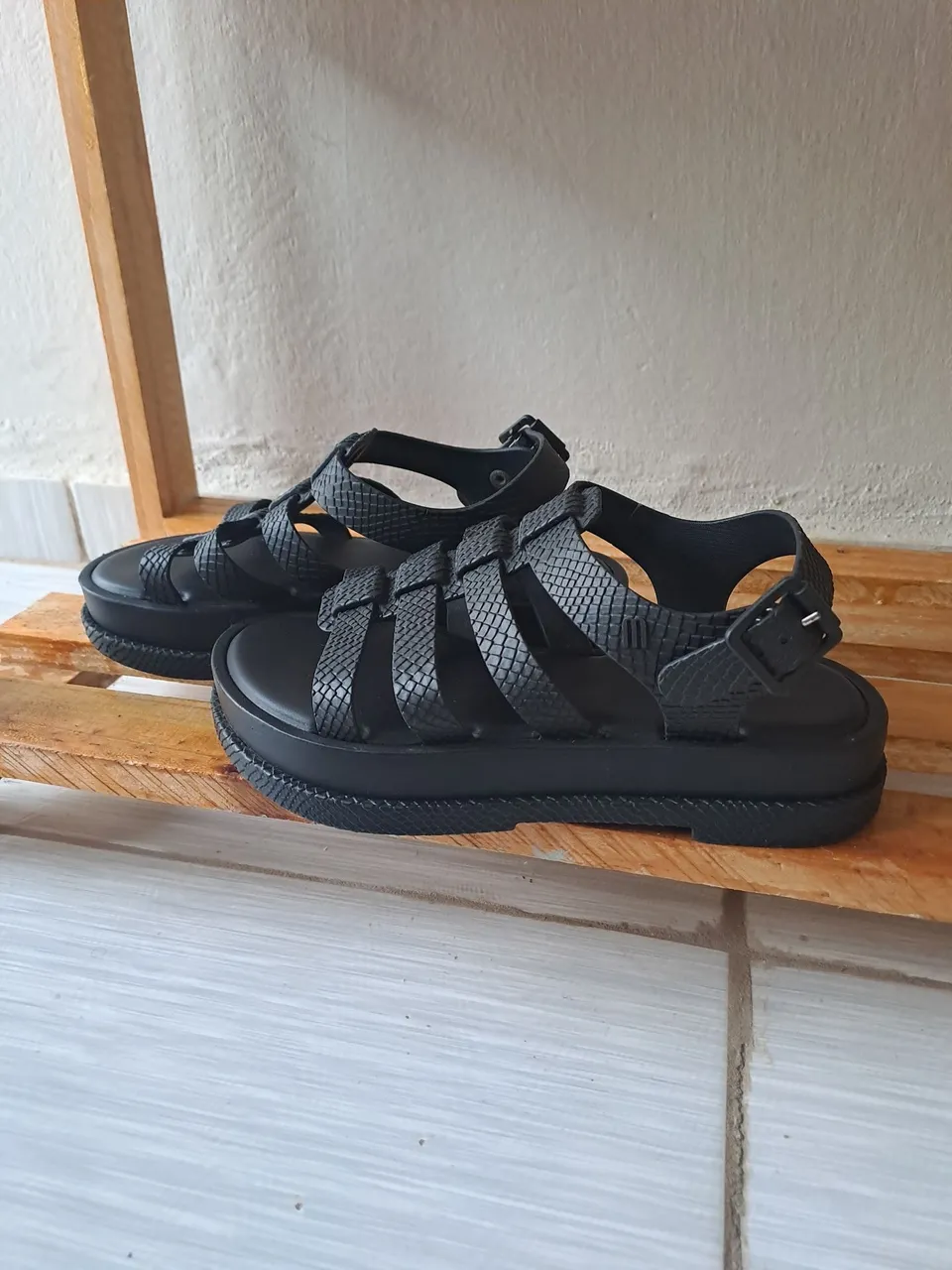 Sandálias Melissa Flox III Snake Plataforma Tratorada - TAM 35